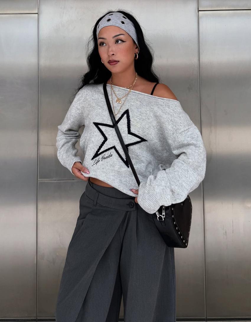 Maglia con scollo a barchetta e stampa-Grigio