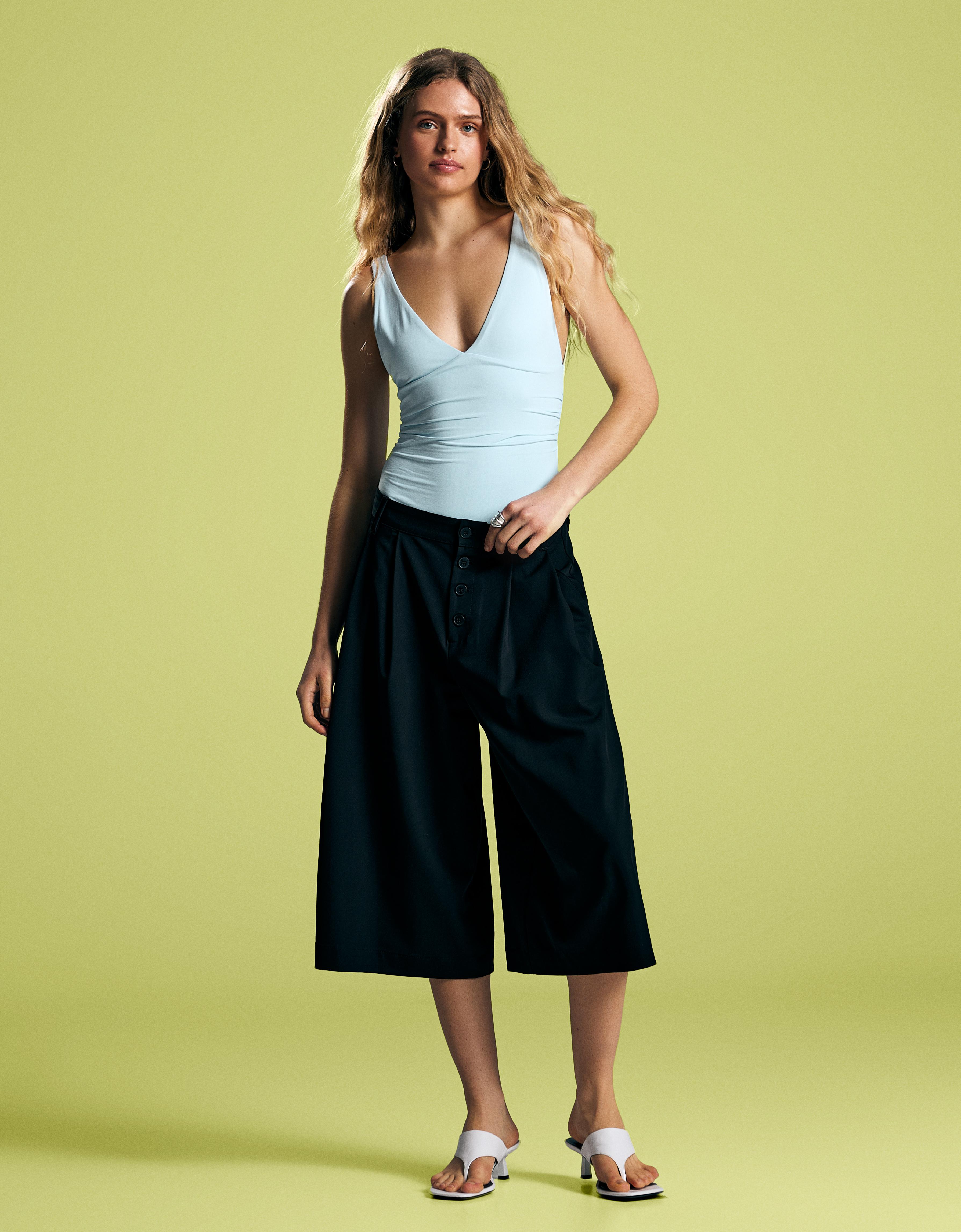 Büzgülü askılı body - Görsel 35