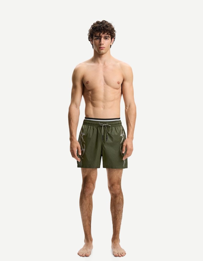 Swimming trunks with double waistband and print-Green