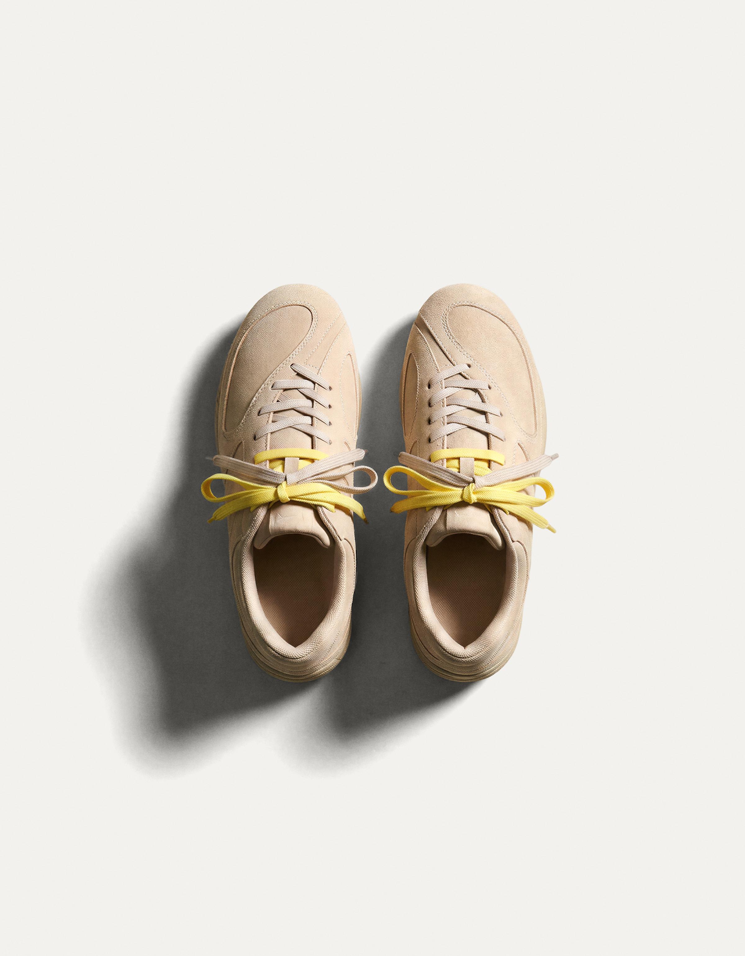 Flat sole trainers — SAND