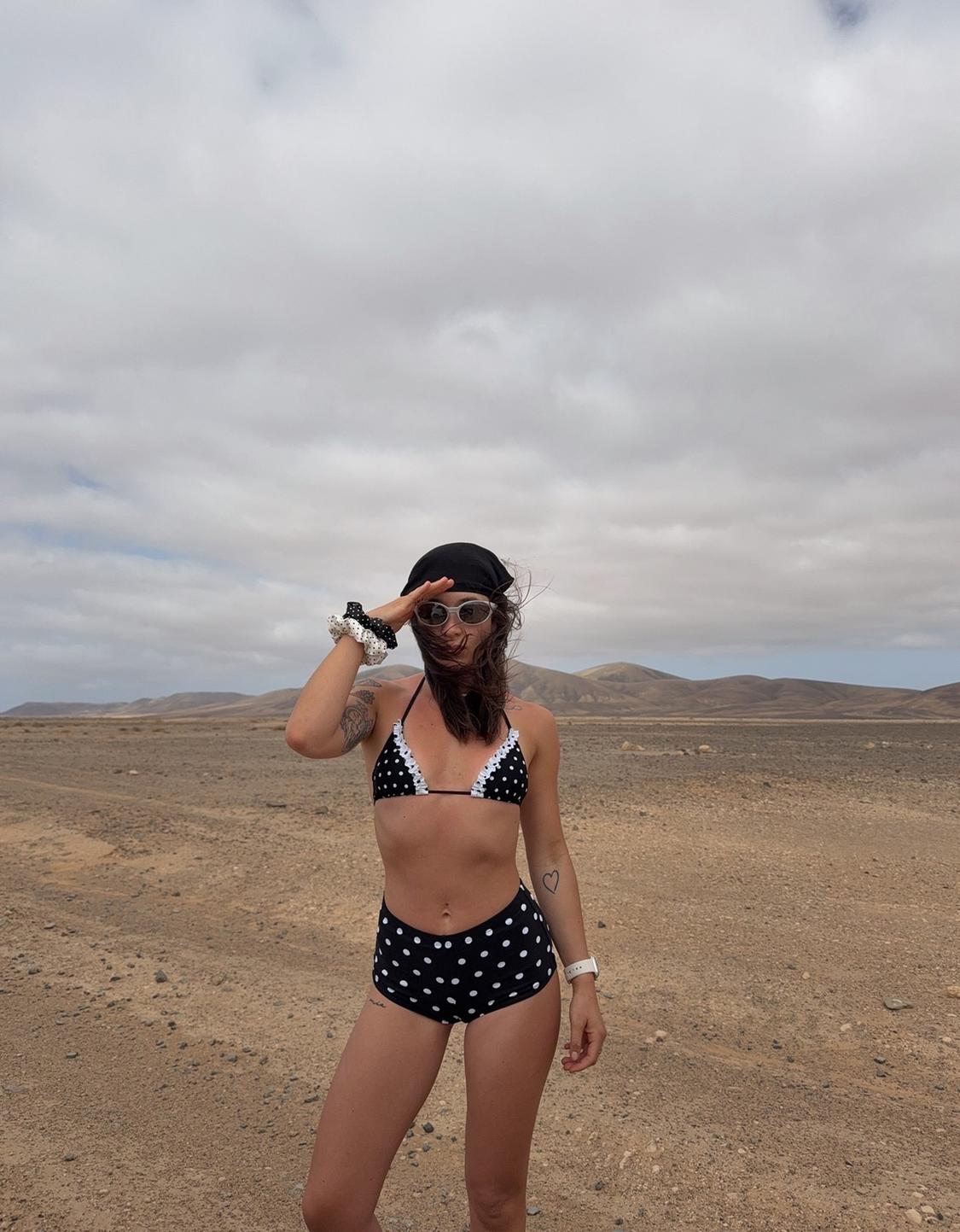 Polka dot bikini top