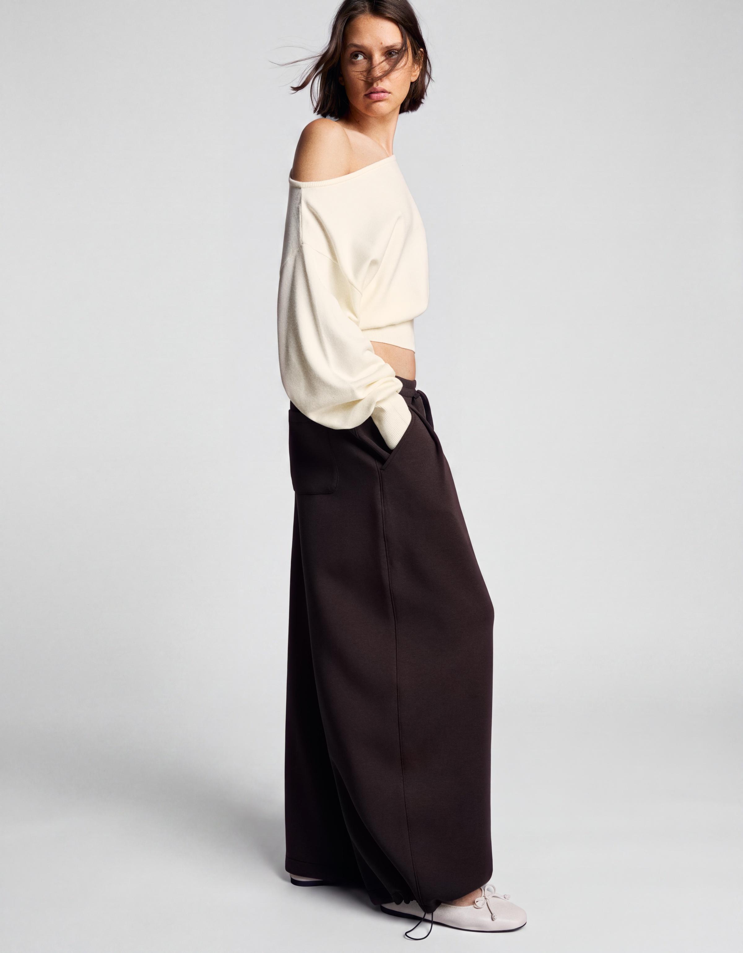 Asymmetric neck jumper — Cream