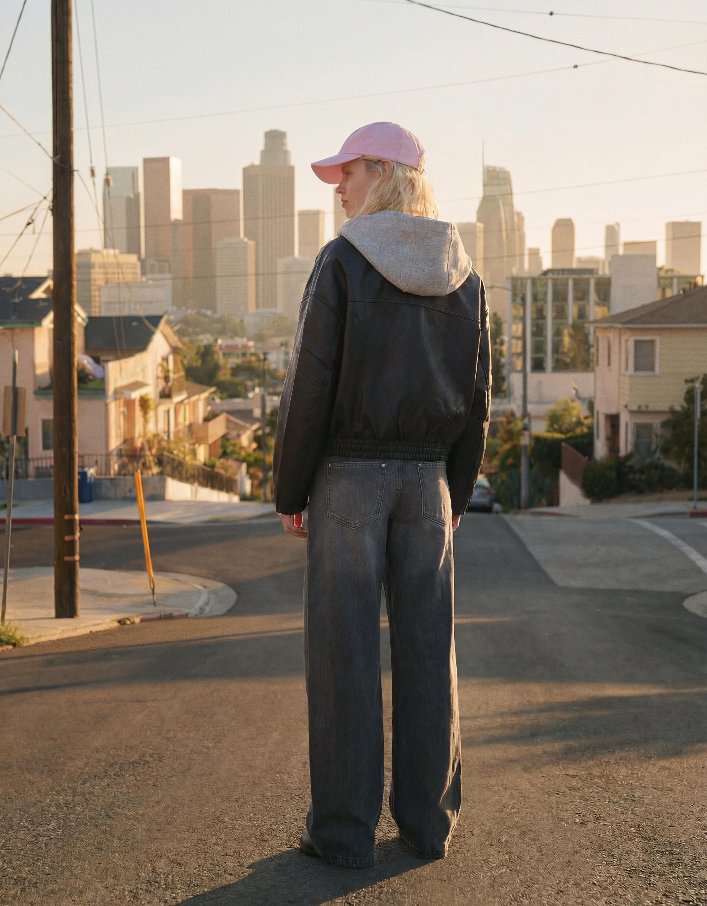 Düşük bel fitilli kadife boyfriend jean - Görsel 10