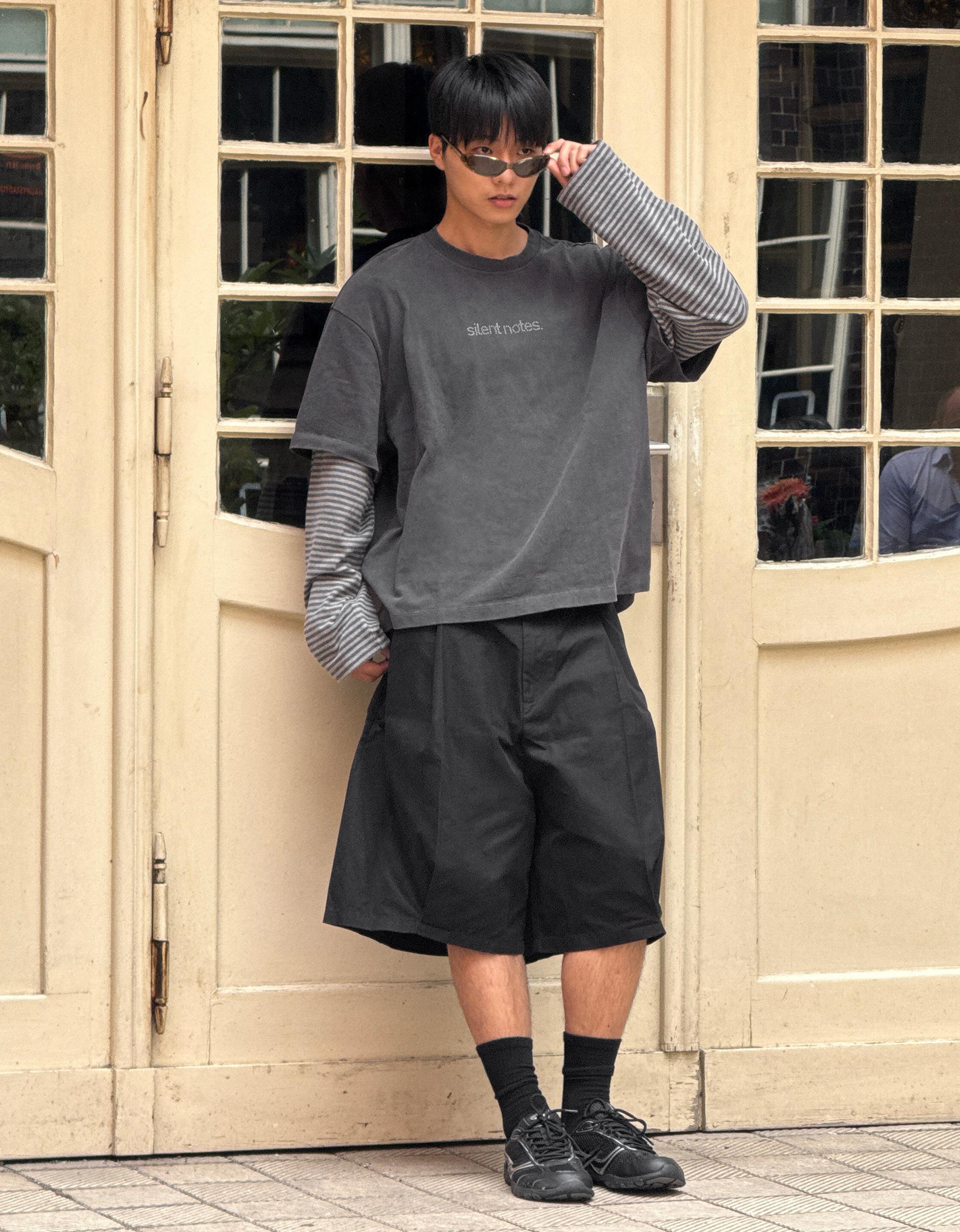 Double-sleeve stud T-shirt — Grey