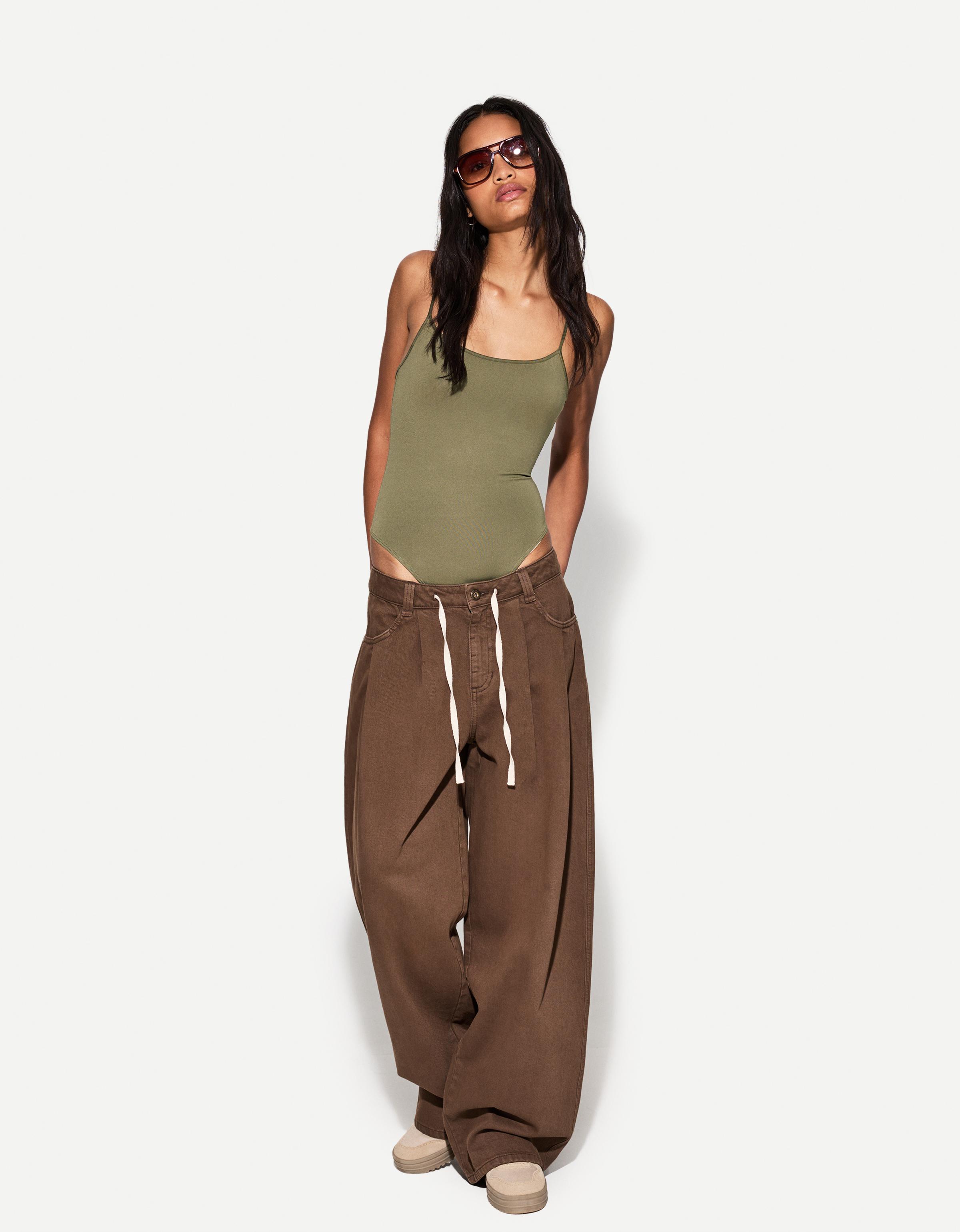 Bershka Body Mit Trägern Damen L Khaki