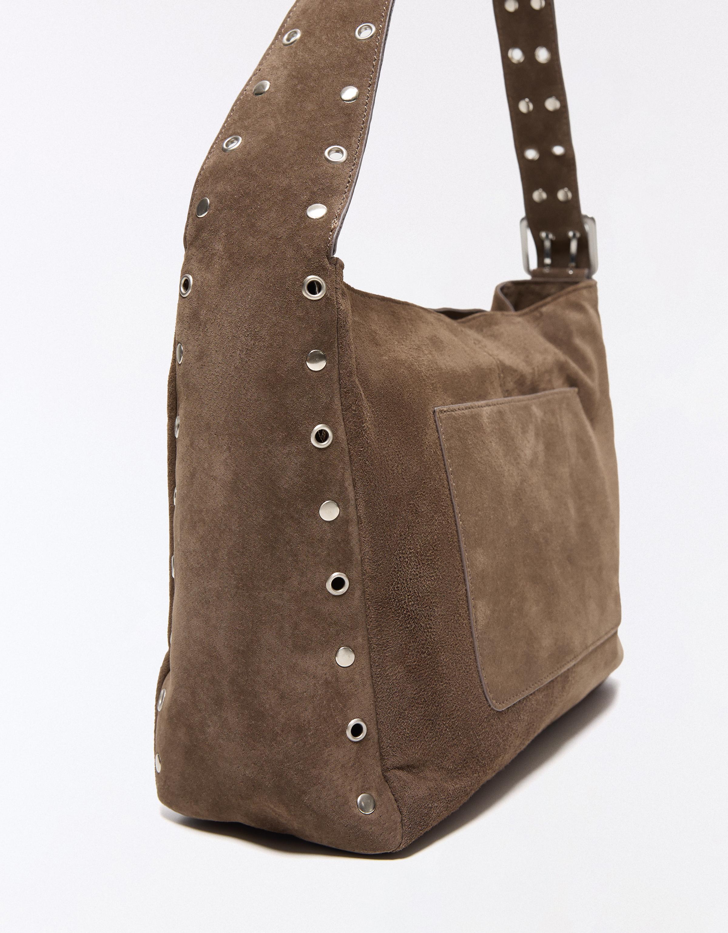 Studded leather bag — Sand