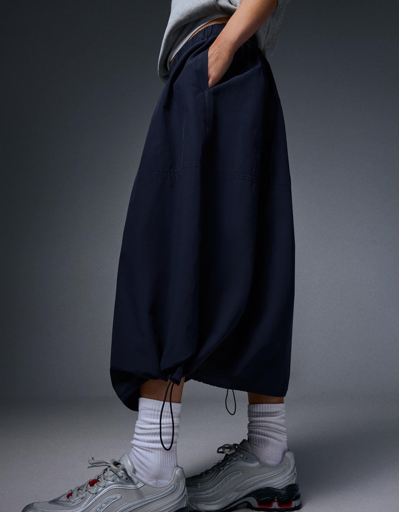 Parachute midi skirt — Navy