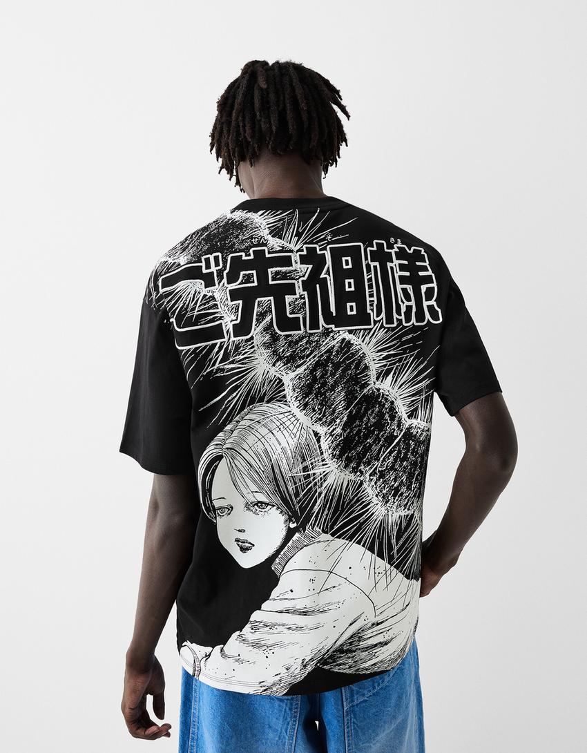 تيشرت مطرز بأكمام قصيرة وقصة مربعة مجموعة جونجي إيتو-أسود-2