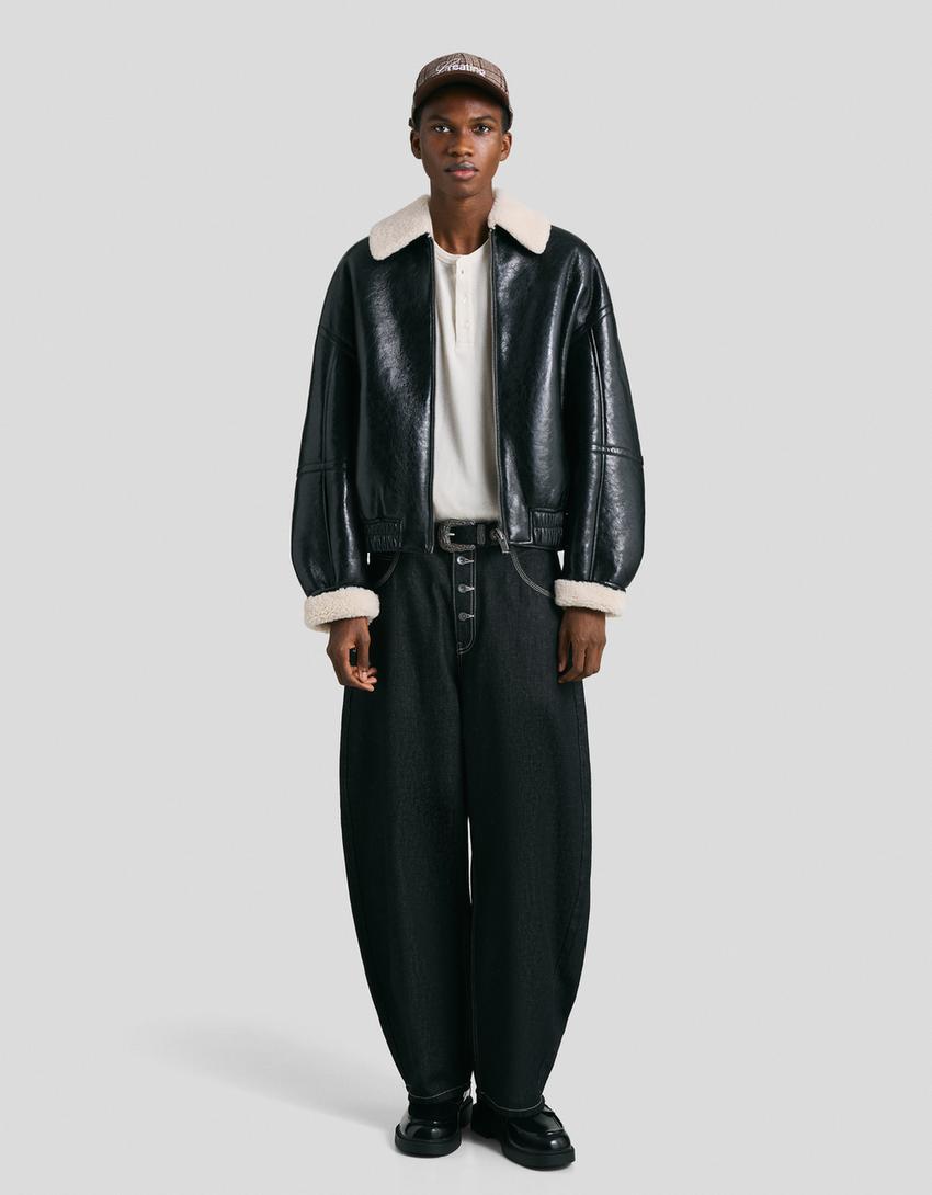 Blouson effet vinyle col fourrure-Noir