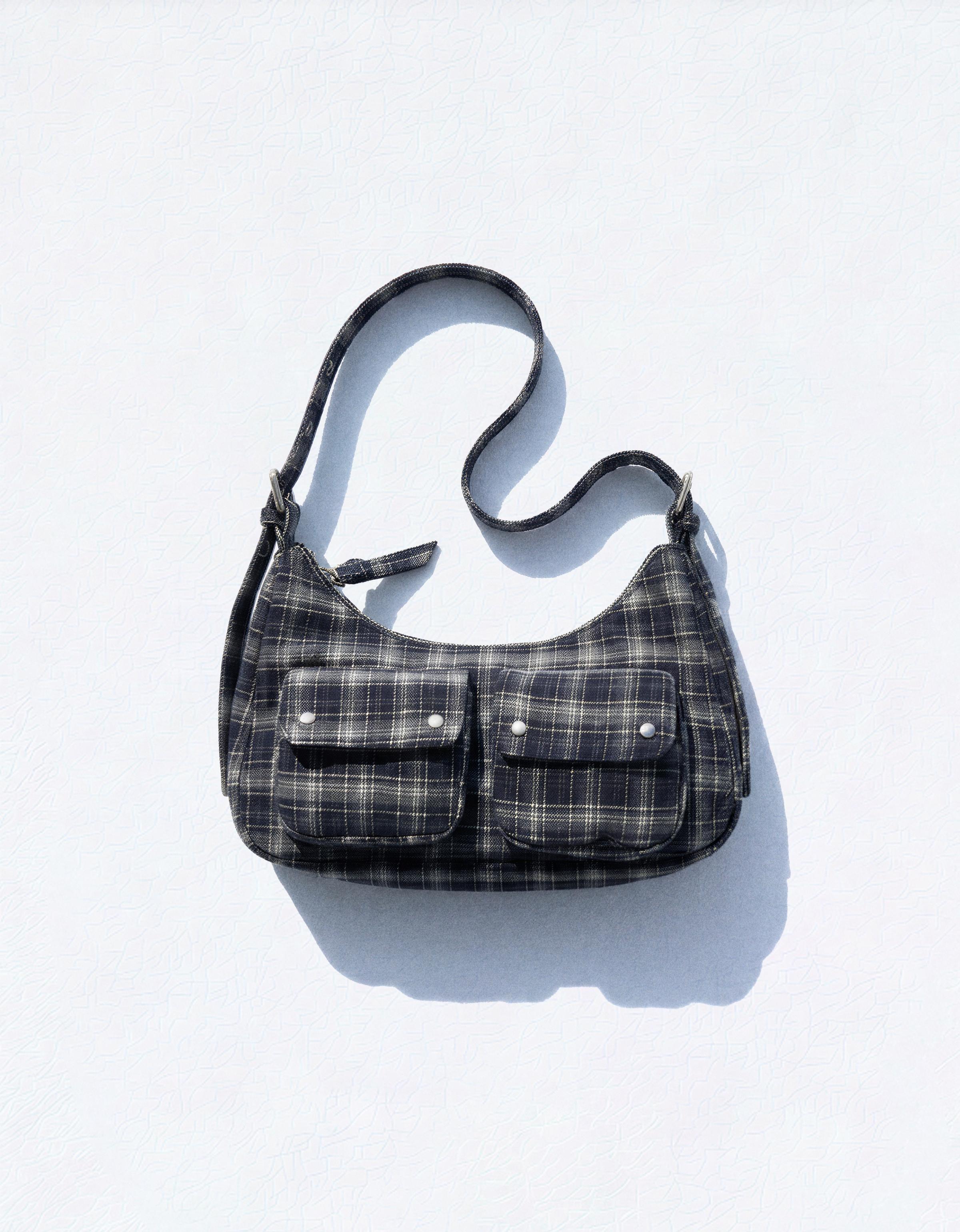 Check print multi-pocket bag