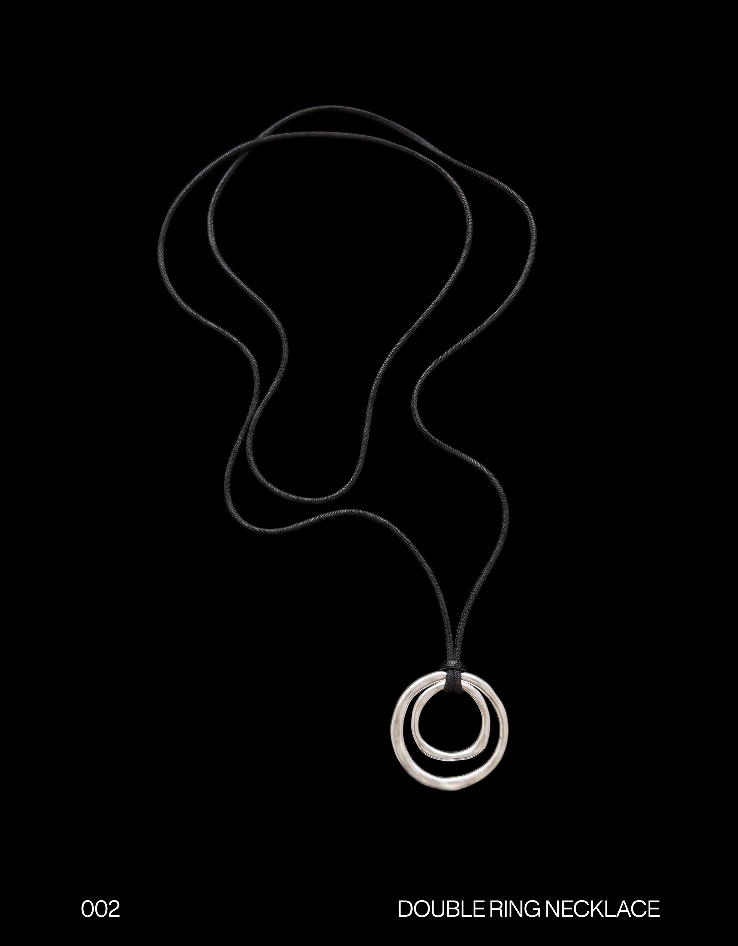 Double circle pendant cord necklace — Silver