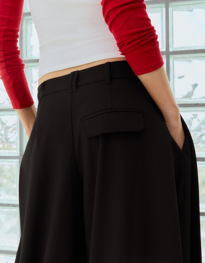 Trousers with side pleats-Black
