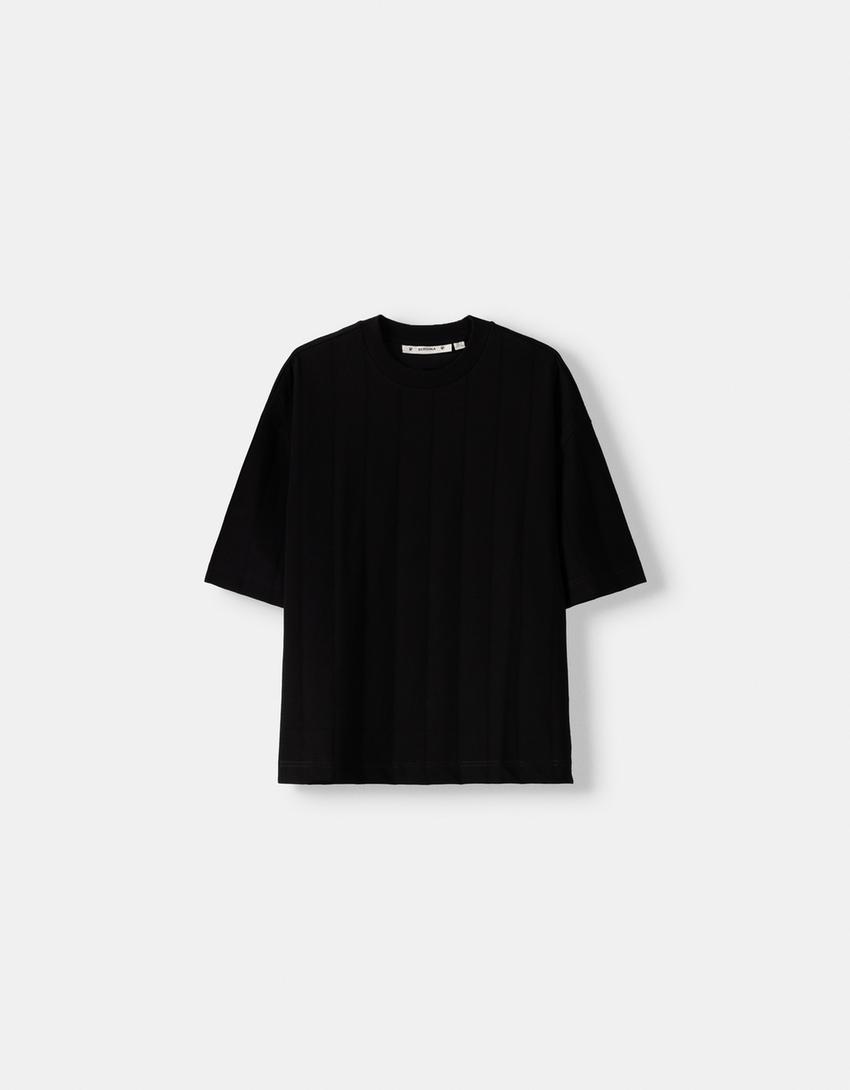 T-shirt manga curta canelada-Preto-4