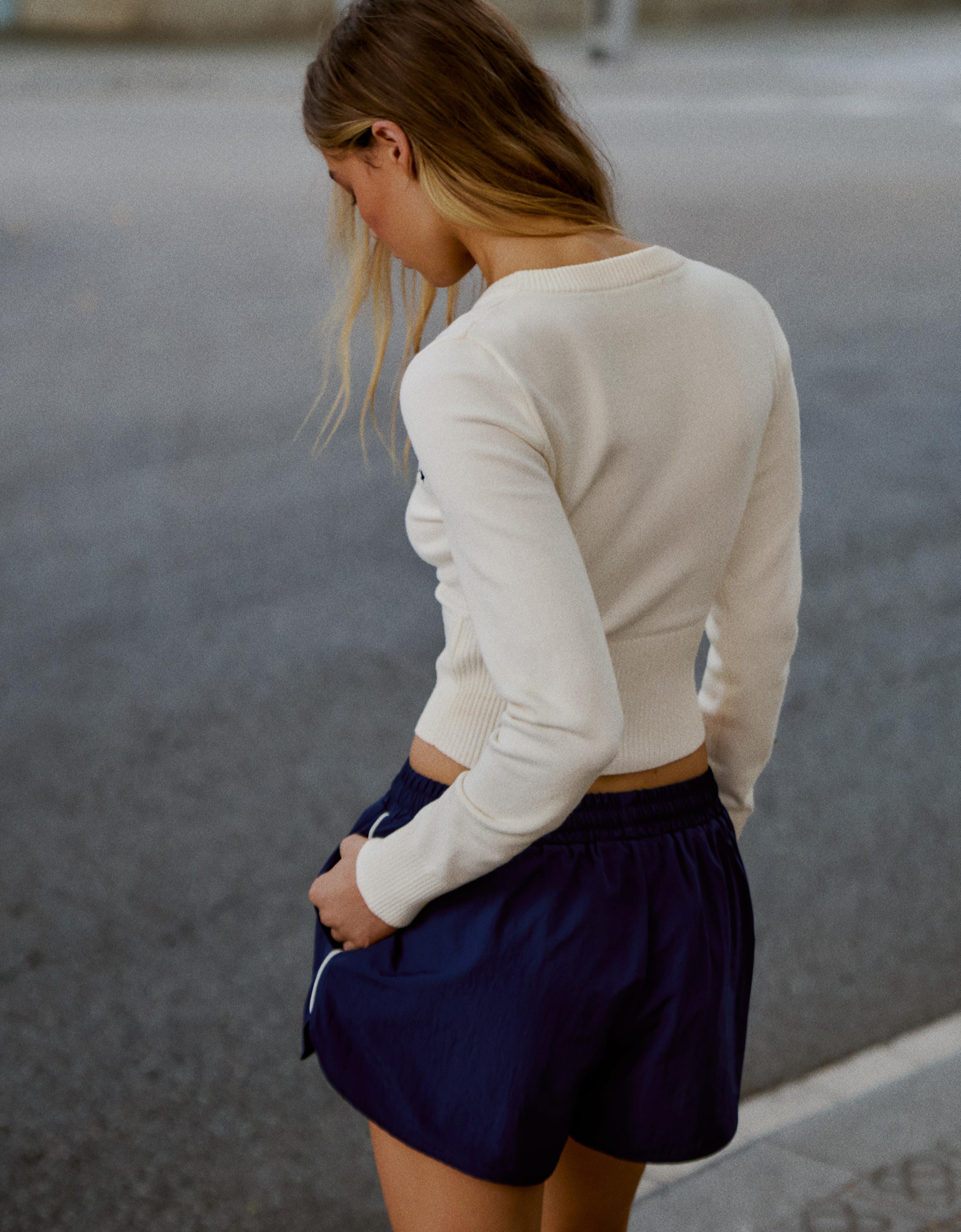 Embroidered V-neck jumper — Cream