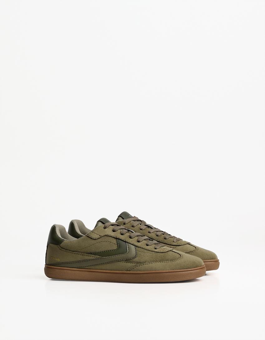 Retro-Sneaker-Khaki