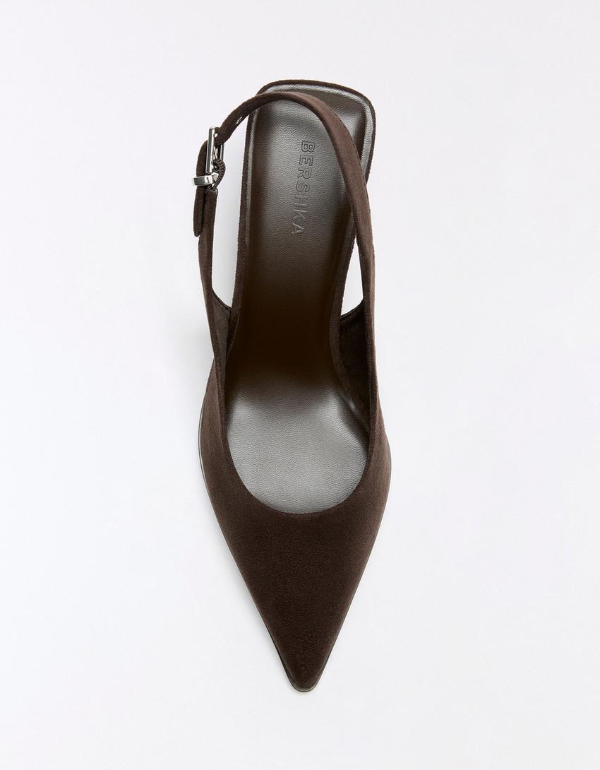 Slingback kitten heel shoes-Brown