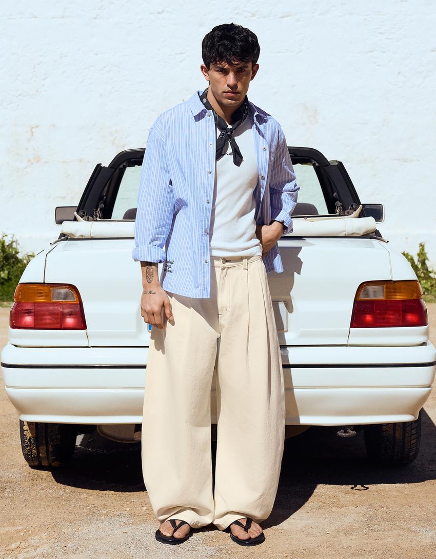 Pleated barrel jeans-Cream