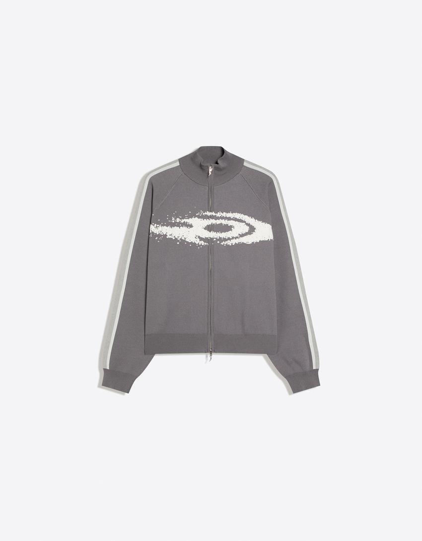 Chaqueta cremallera print OUT OF CORE-Gris
