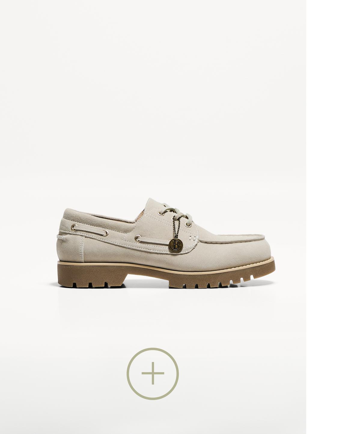 Split leather deck shoes with keyring detail