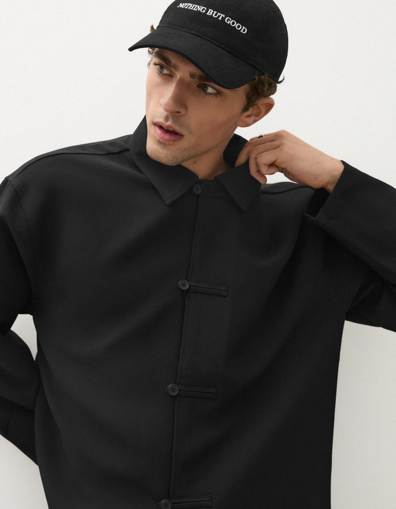 Boxy long sleeve clasp shirt — Black