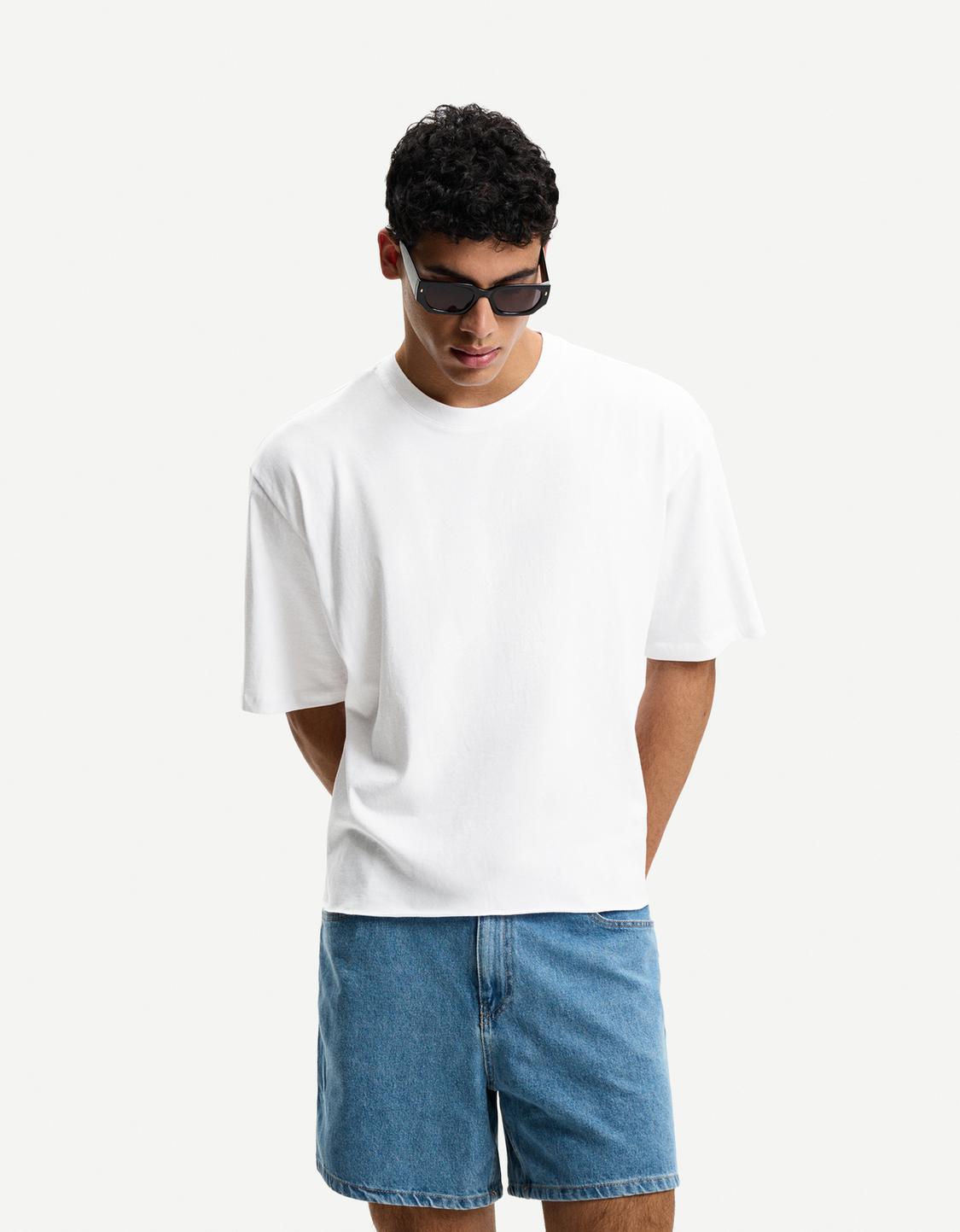 Short sleeve cropped T-shirt