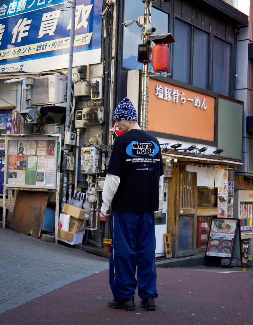 Printed short sleeve plush T-shirt-Black