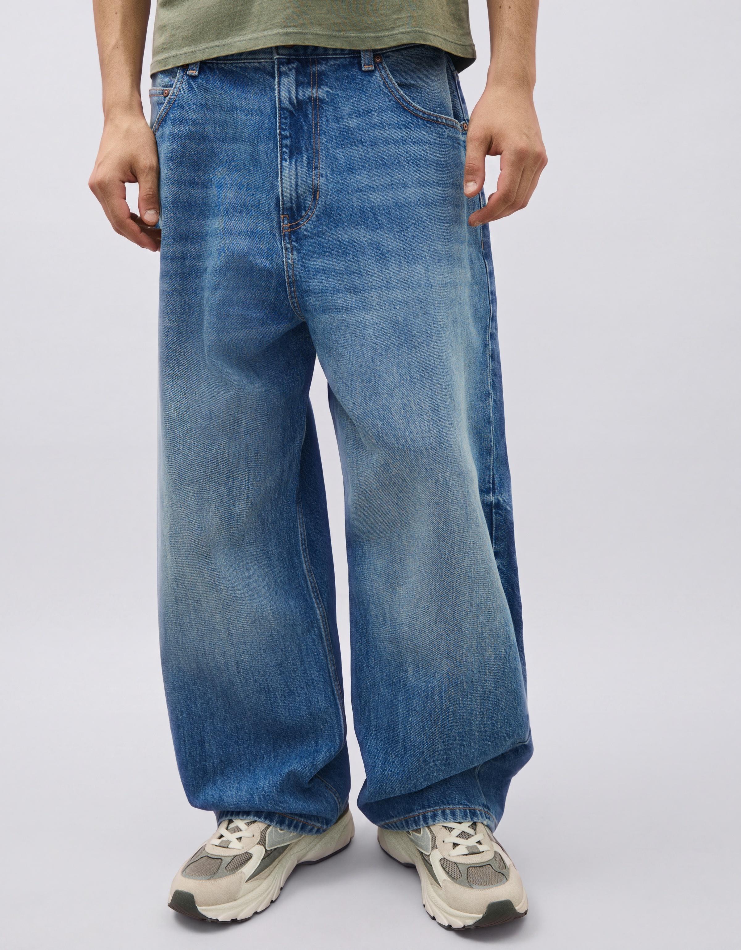 Embroidered neobarrel jeans — Light blue