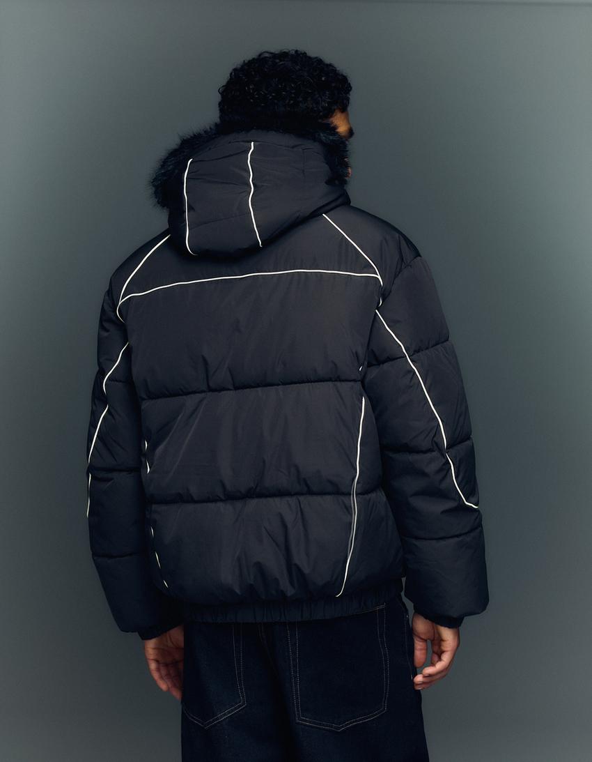 Jakna iz tehnične tkanine s kapuco iz umetnega krzna-Črna