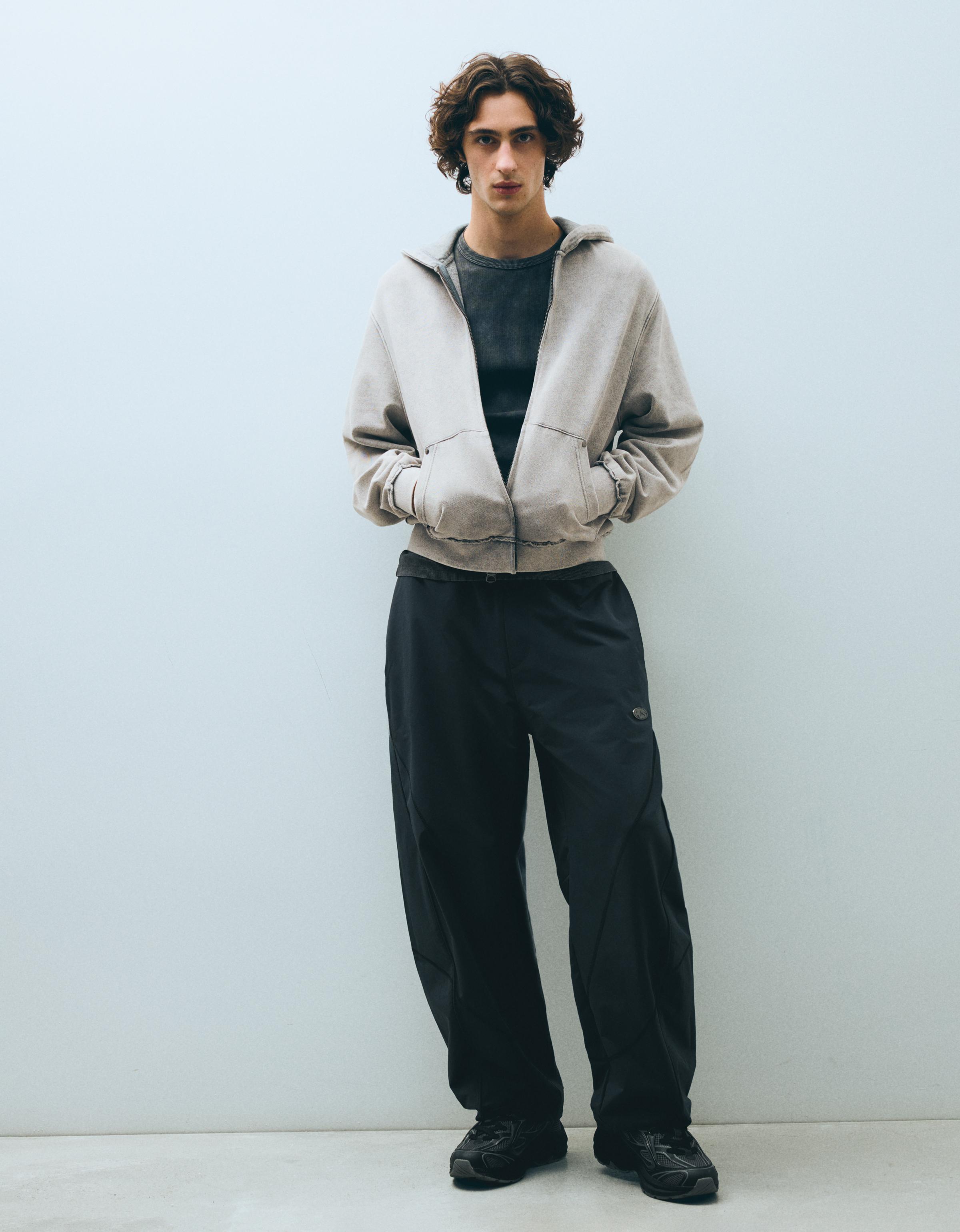 Studded zip-up hooded sweatshirt — Grey