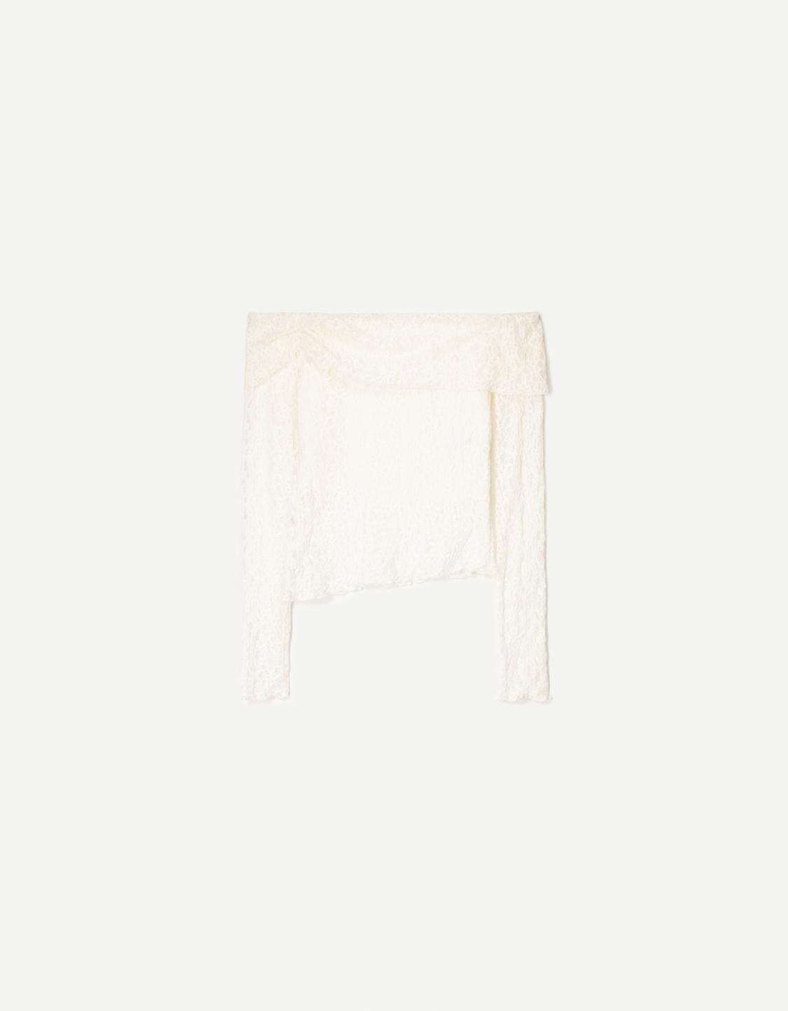 Long sleeve lace bandeau neckline T-shirt