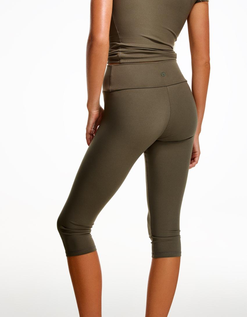 T-shirt and trousers set-T-shirt and trousers set