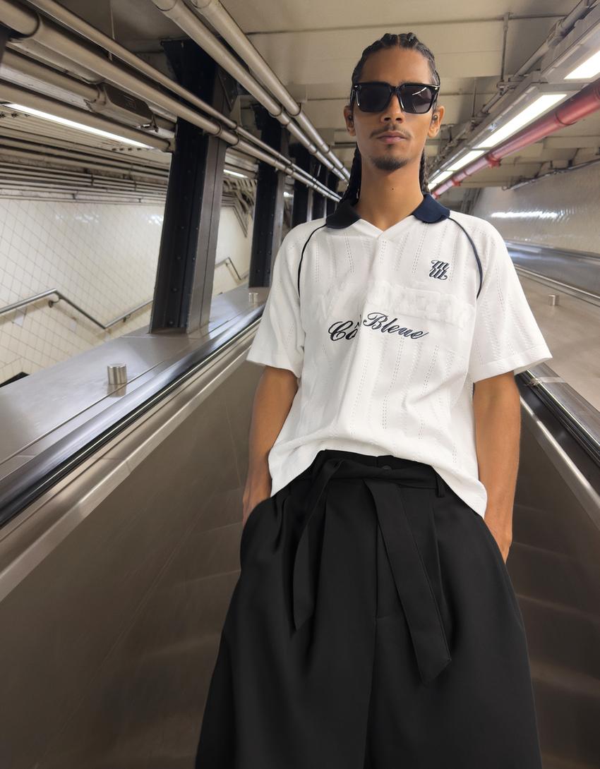 Wide-leg Bermuda shorts with belt-Black