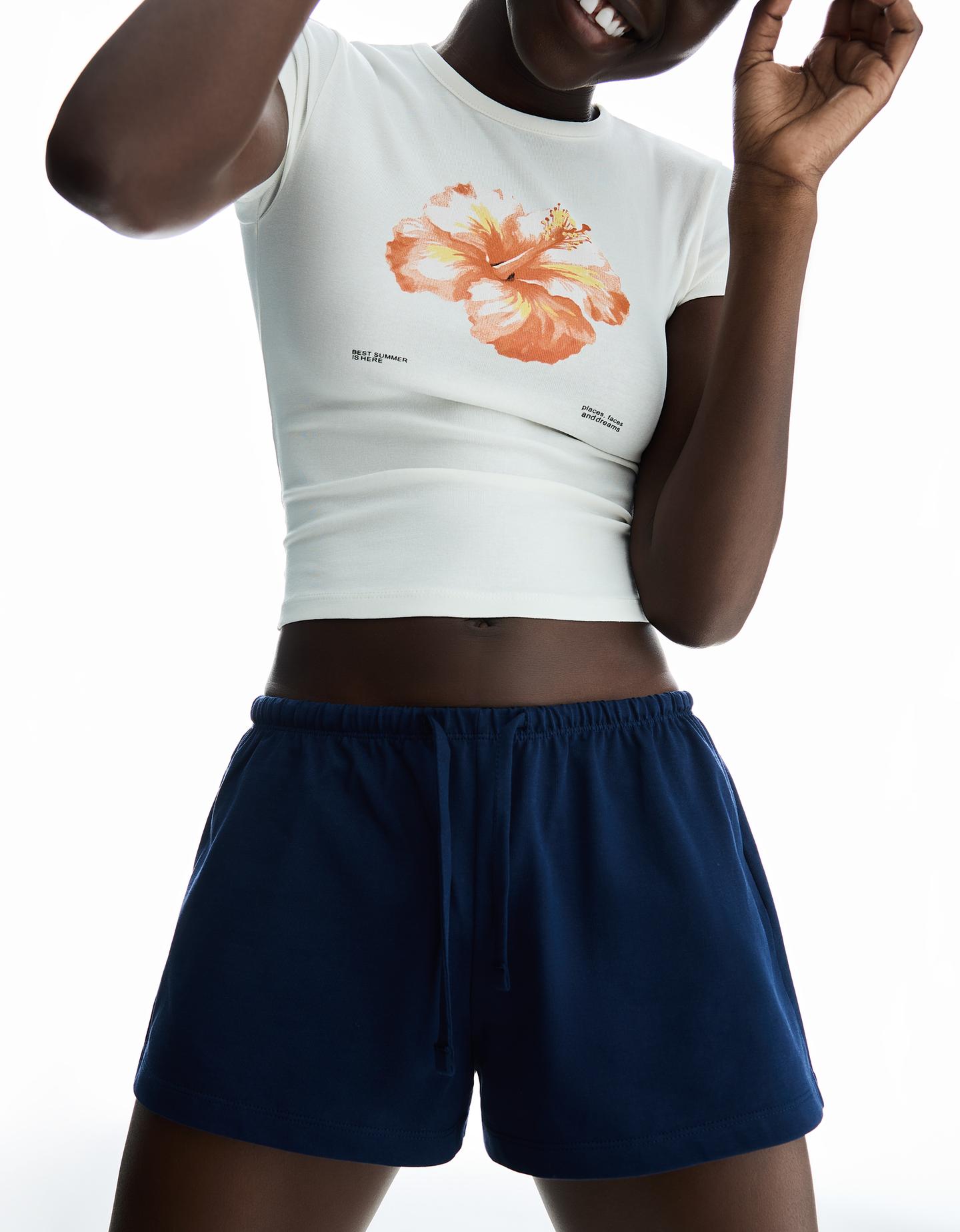 Bershka pluszowe spodenki granatowy