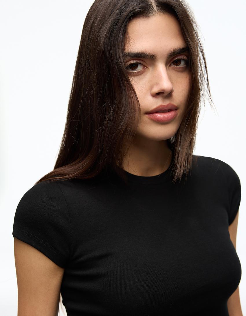 Short sleeve crew neck T-shirt-Black