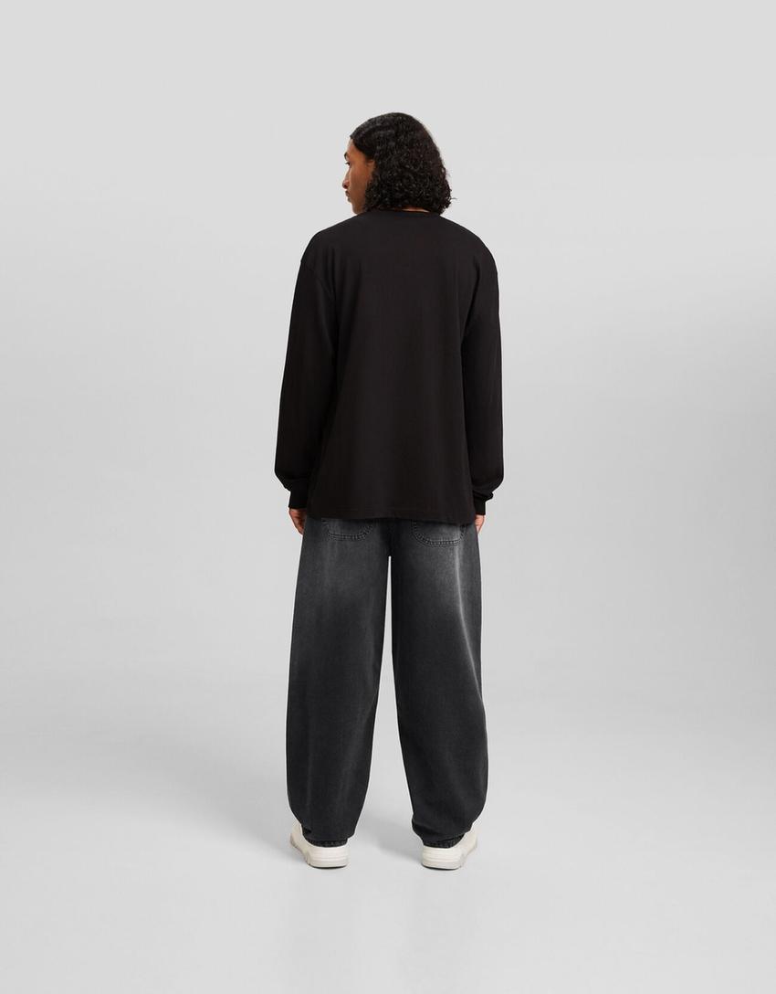 Faded-effect skater fit jeans-Black