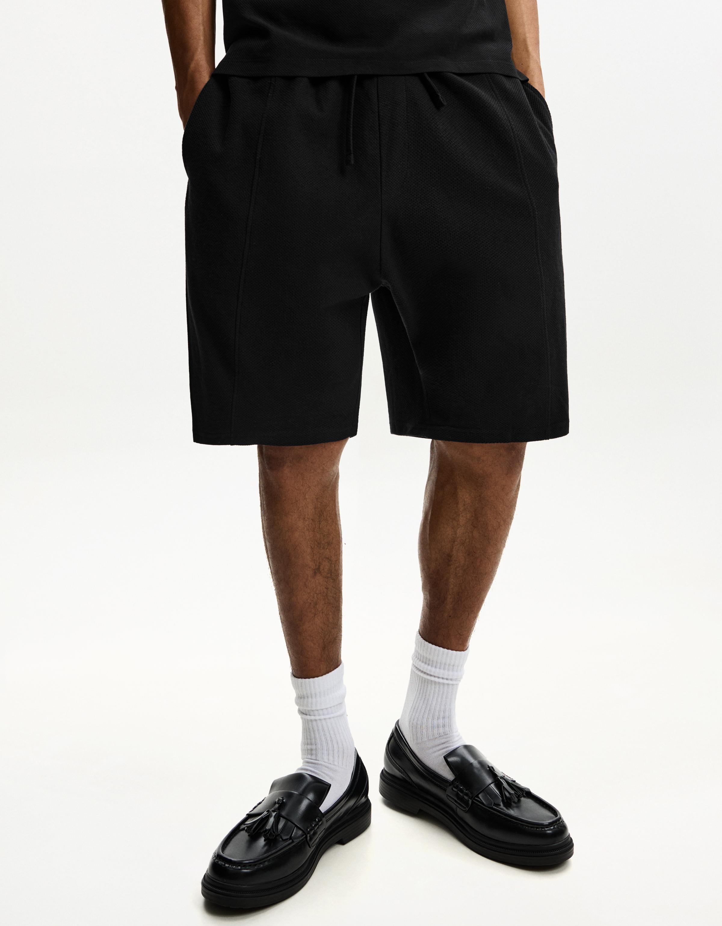 Bershka Bermudashorts Mit Strukturmuster Herren Xl Schwarz