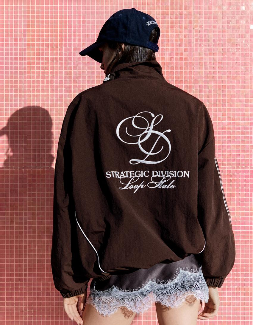 Leichte Jacke mit Stickereien-Braun