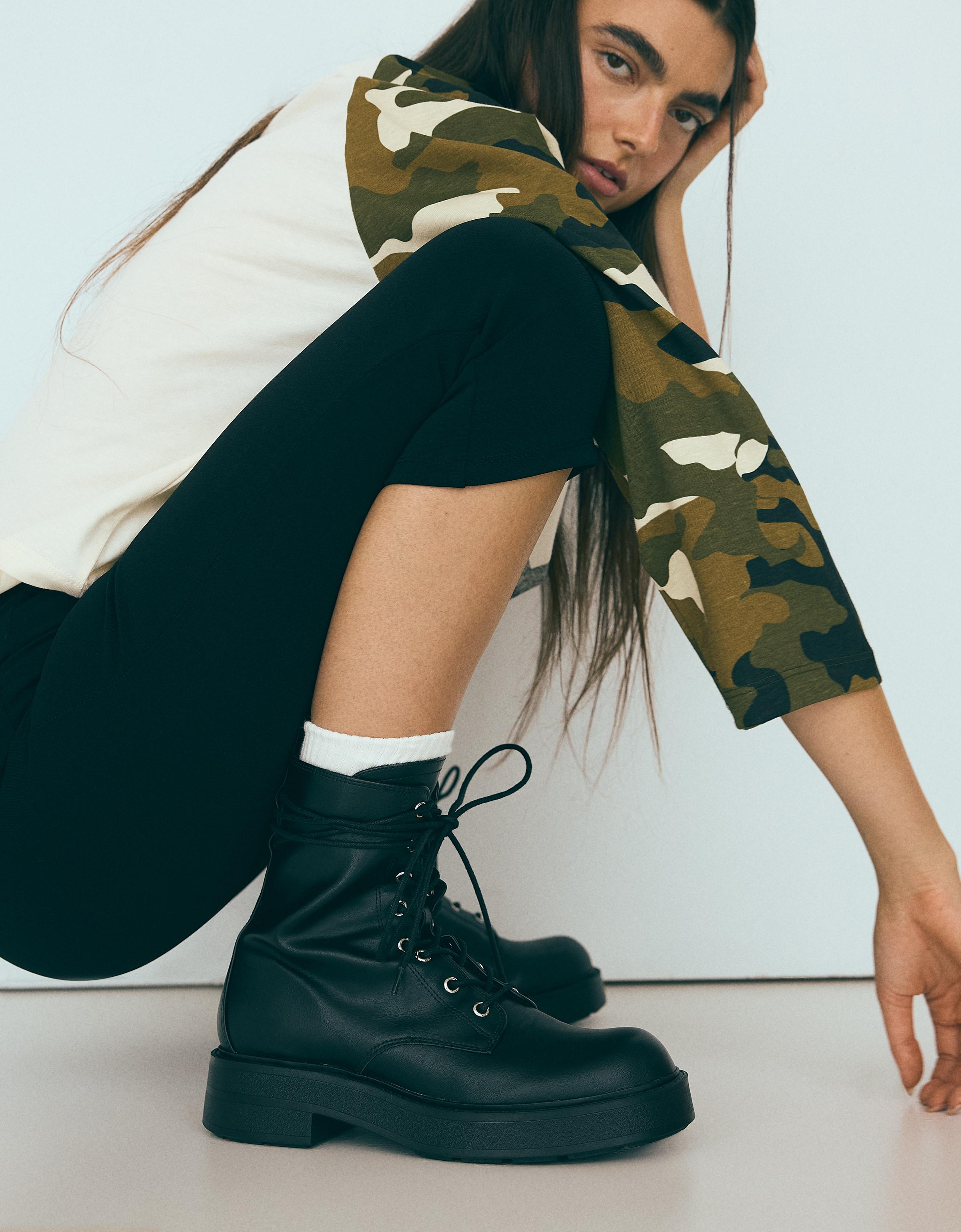 Lace-up ankle boots — BLACK