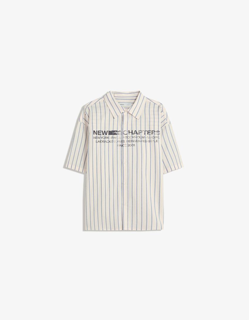 Camisa de manga curta oversize com estampado-Gelo-5