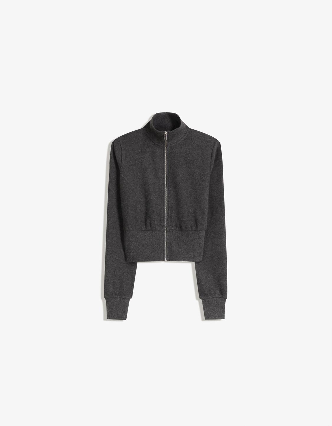 Zip sweatshirt