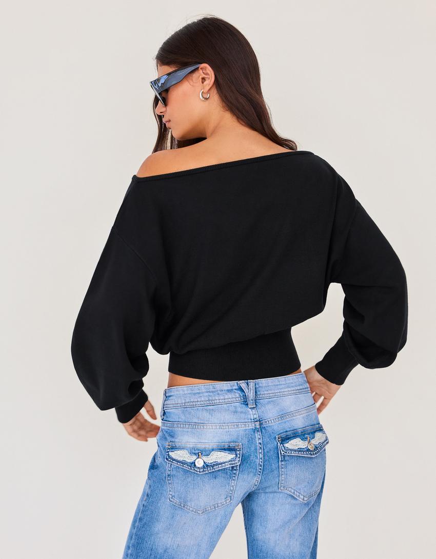 Pullover mit asymmetrischem Ausschnitt-Schwarz
