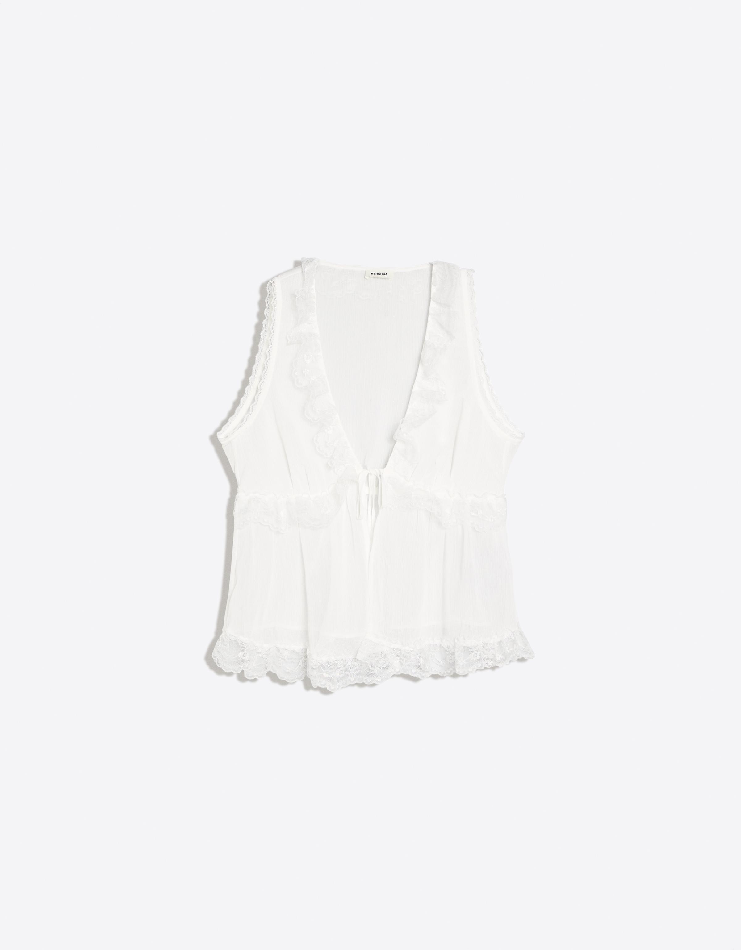 Romantic lace top — White