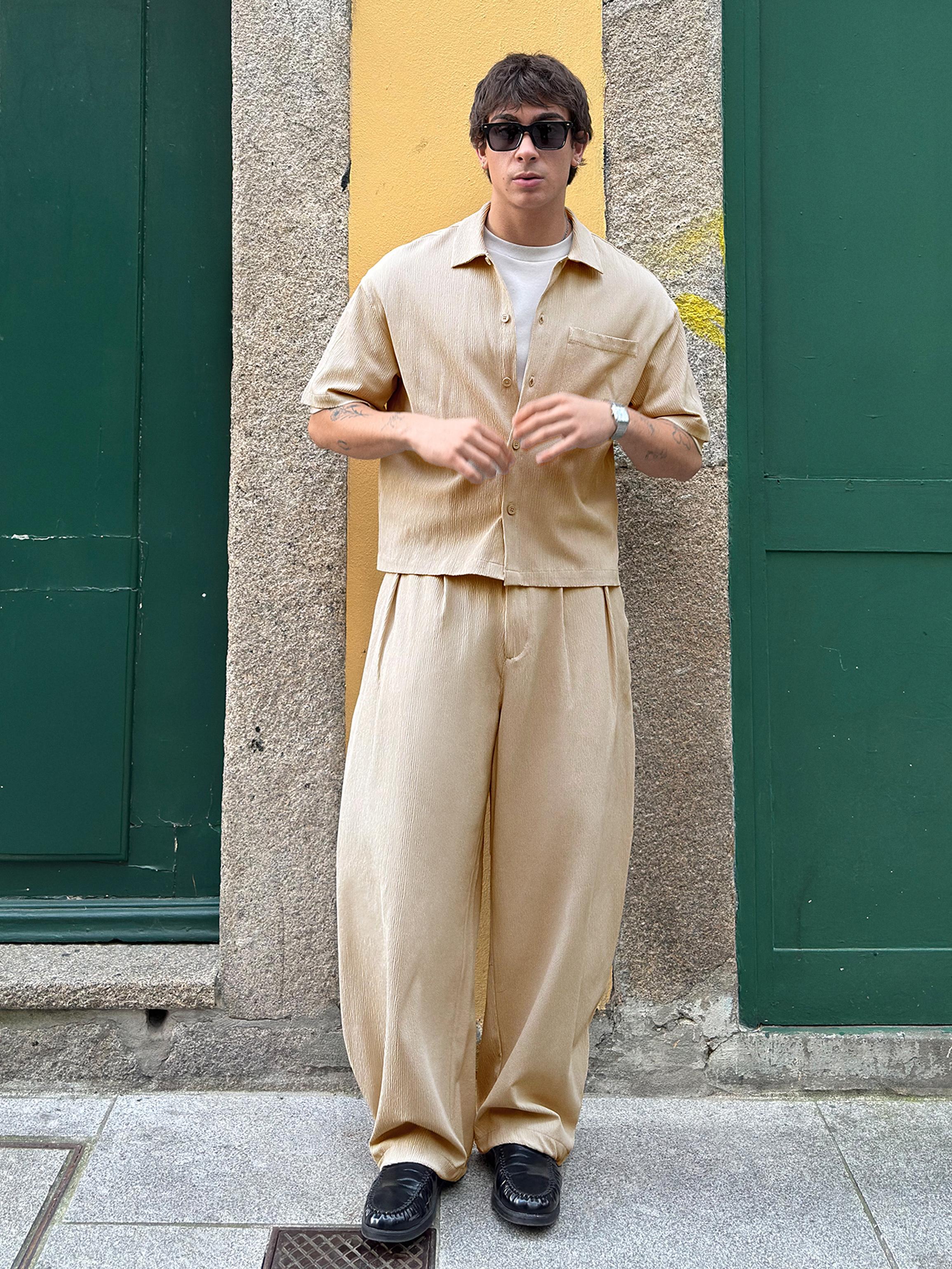 Pleated short sleeve boxy shirt — Sand