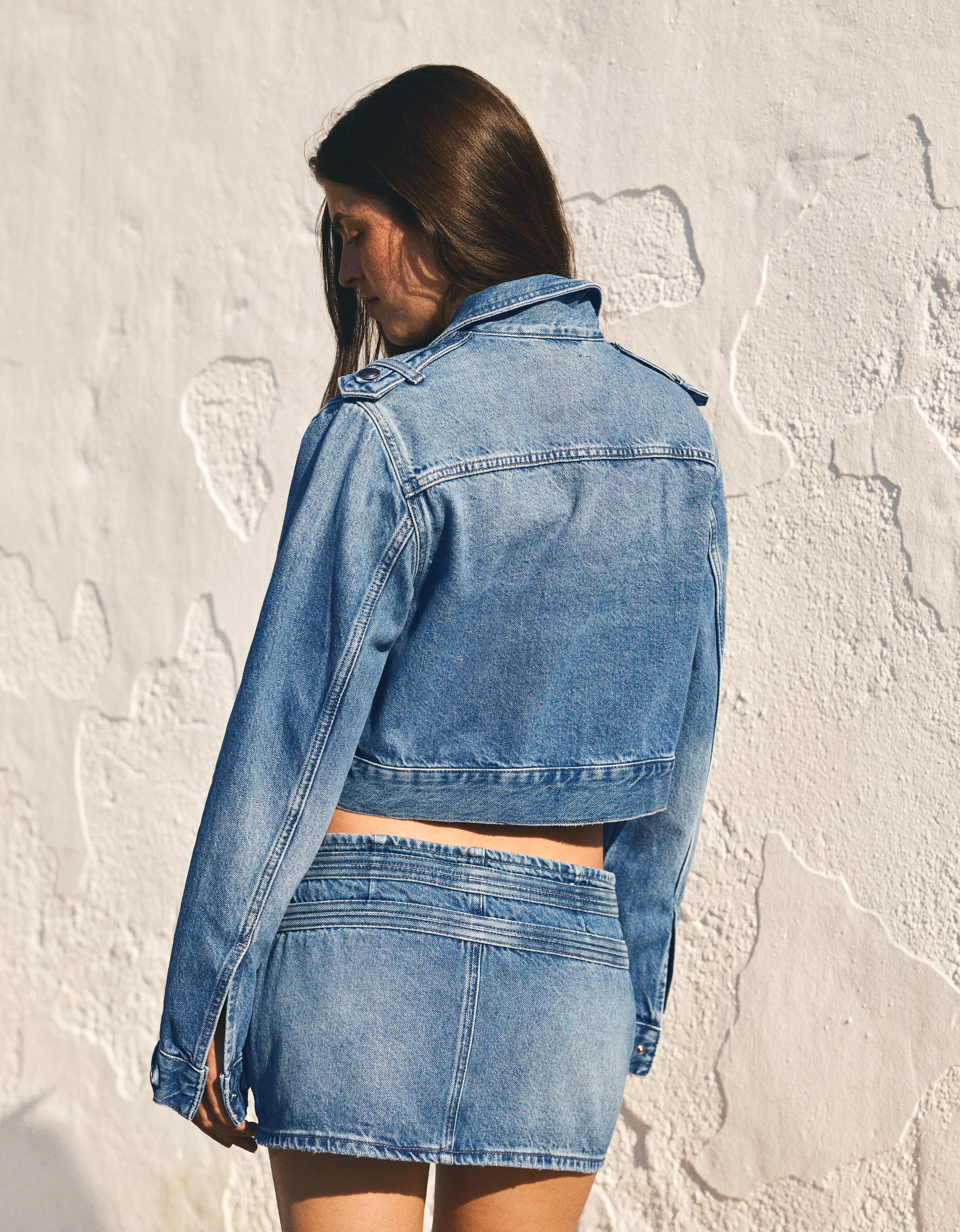 Cropped denim jacket — Light blue