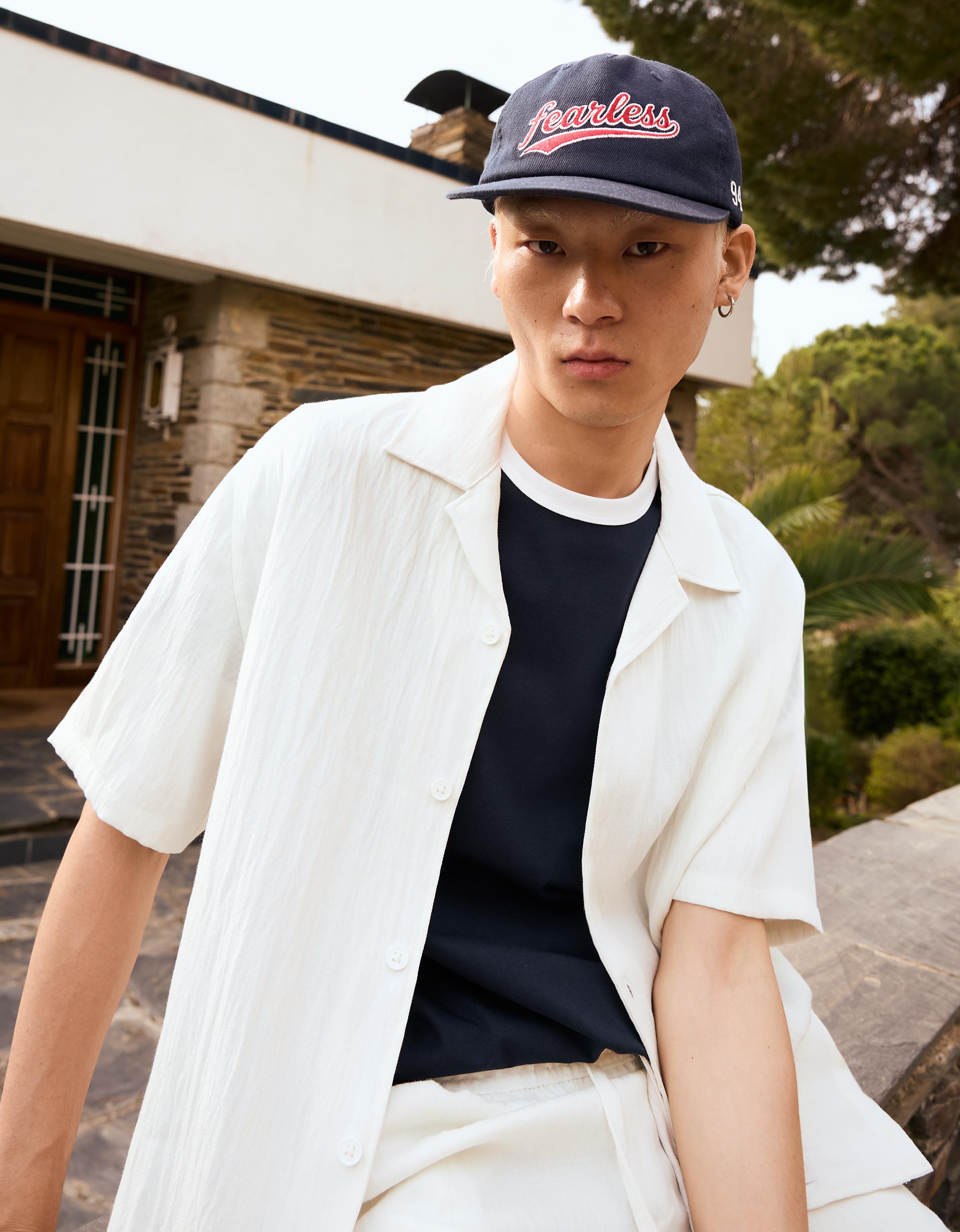 Embroidered flat peak cap — Navy