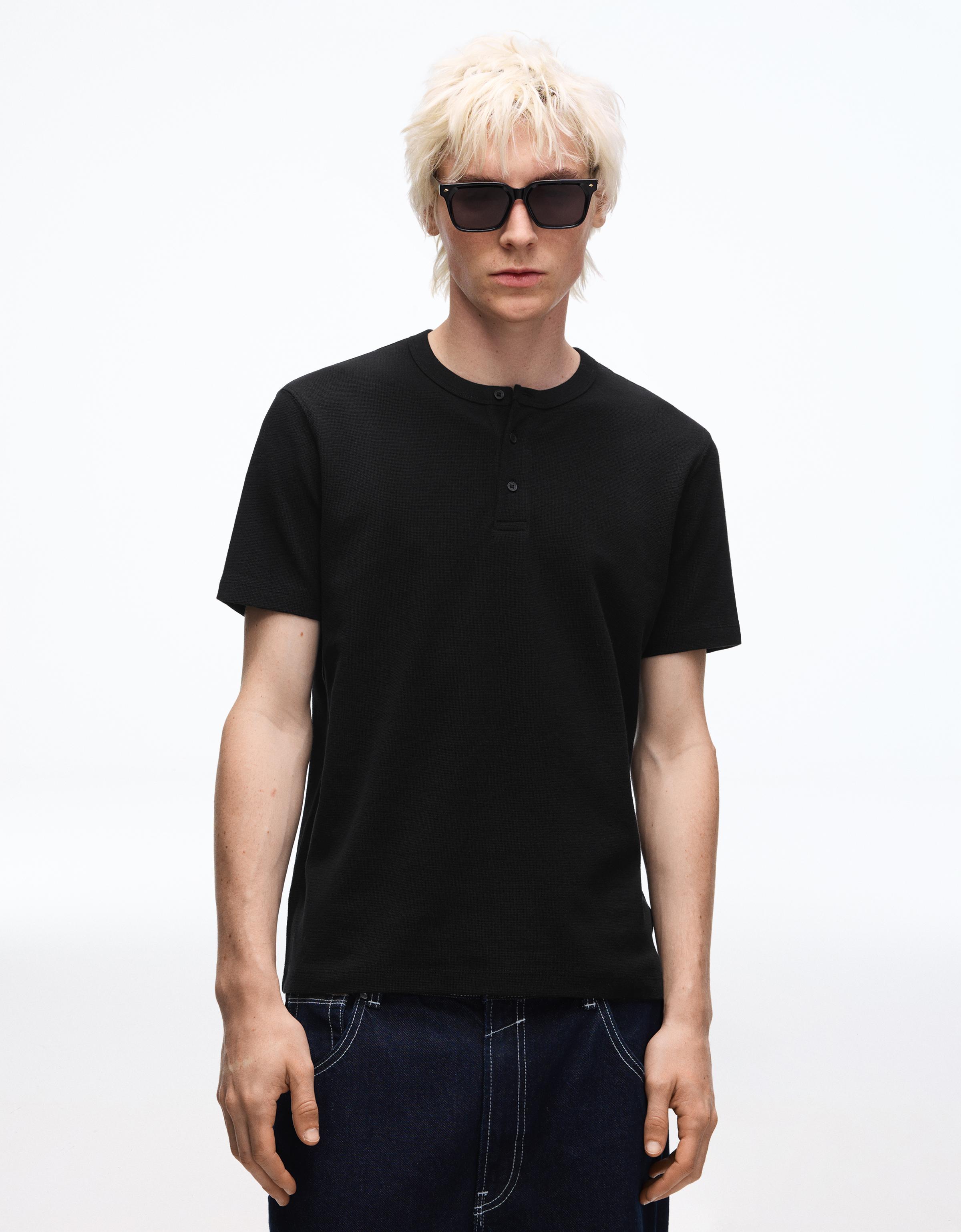 Bershka T-Shirt Mit Kurzen Ärmeln Und Waffelstruktur Herren M Schwarz