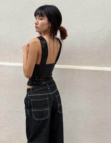 Fitted shimmery top with gathering