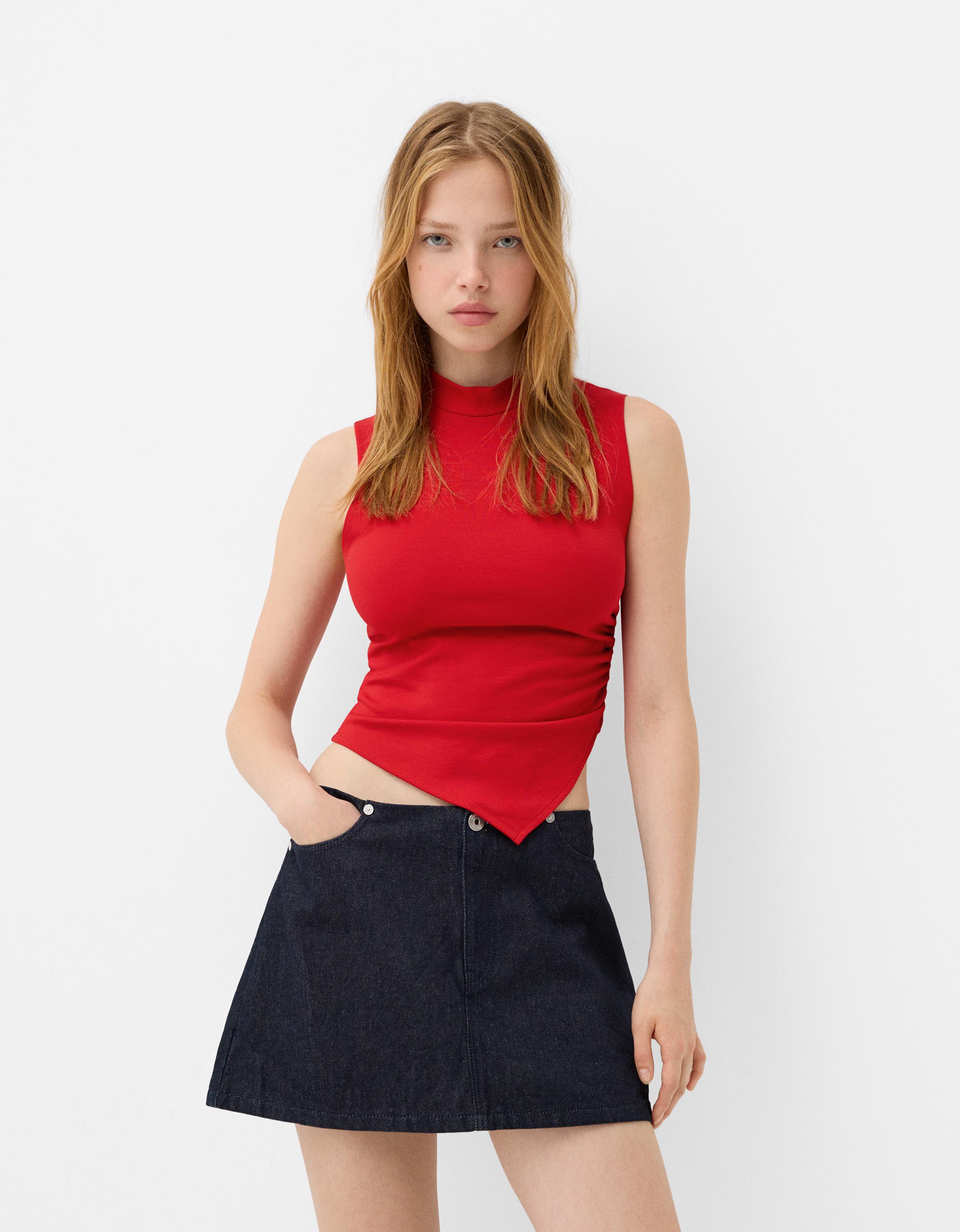 Bershka Asymmetrisches Top Mit Stehkragen Damen M Rot