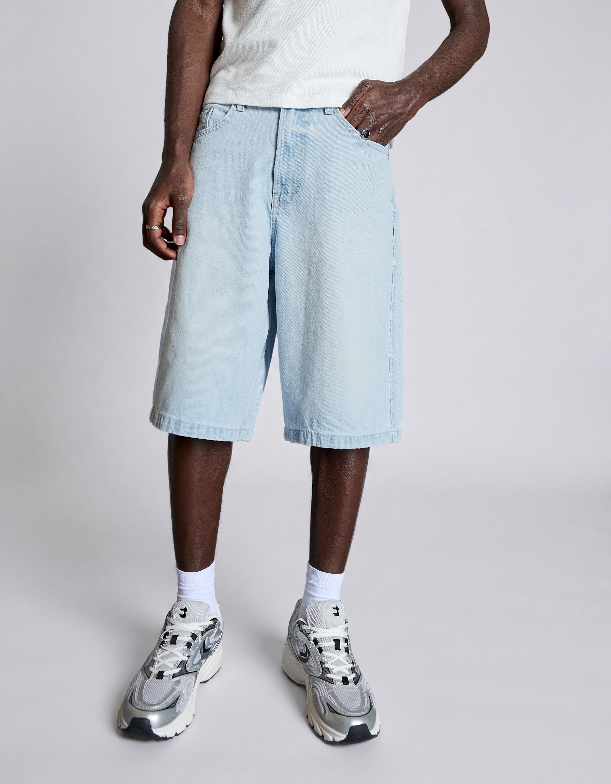 Baggy denim Bermuda shorts — Light blue