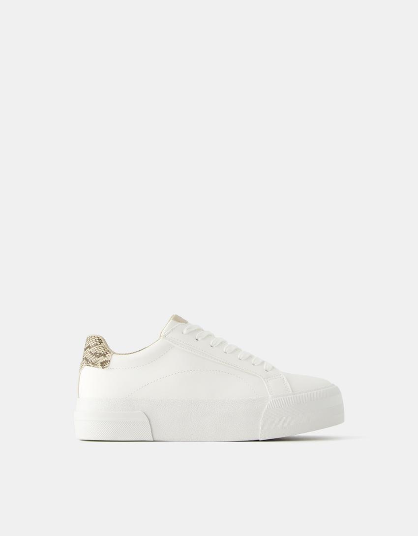 حذاء رياضي بنعل سميك وتفصيل طبعة حيوانية-أبيض-6